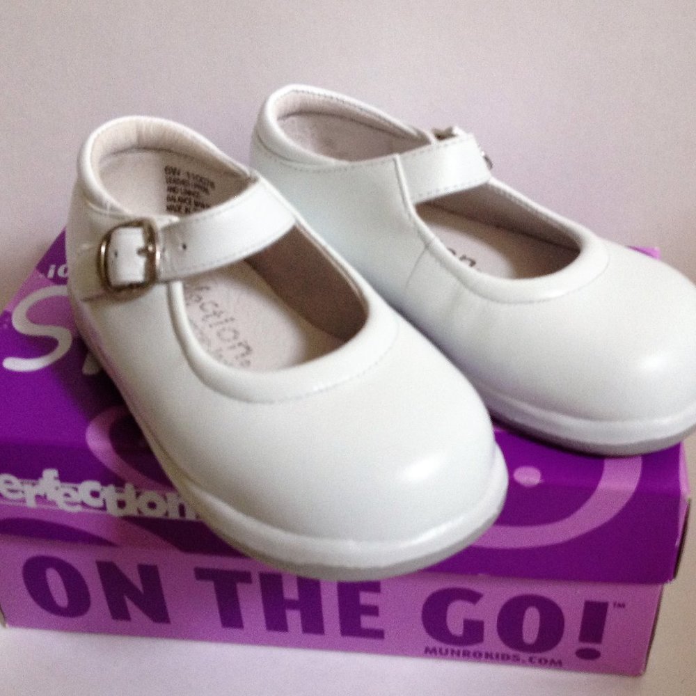 Perfection by JJ Madison Toddler Leather Shoes White  New